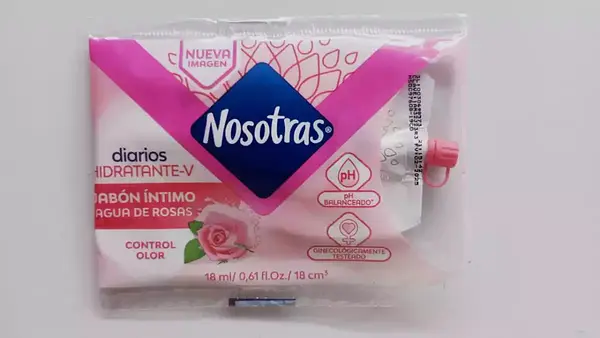 JABON INTIMO AGUA DE ROSAS NOSOTRAS*18ML